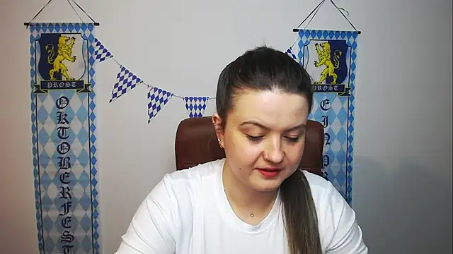 MavkaCute online show from 24, 9, 2025