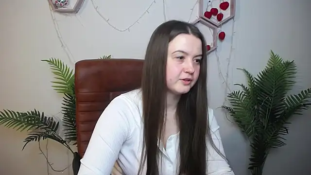 MavkaCute online show from 17, 4, 2026