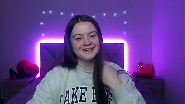 Snapshot of MavkaCute chatting on 9, 2, 2026 MavkaCute online show from 9, 2, 2026