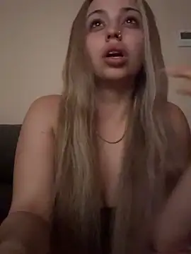 NoeliaGarcia17 online show from 20, 6, 2026