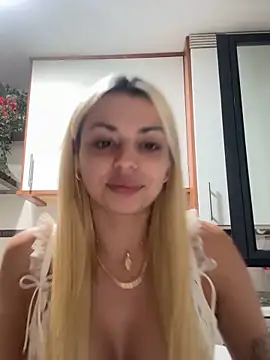 Snapshot of NoeliaGarcia17 chatting on 30, 9, 2025 NoeliaGarcia17 online show from 30, 9, 2025