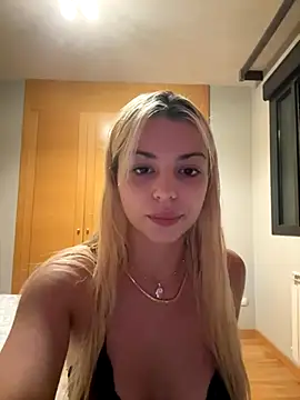 Snapshot of NoeliaGarcia17 chatting on 19, 9, 2025 NoeliaGarcia17 online show from 19, 9, 2025