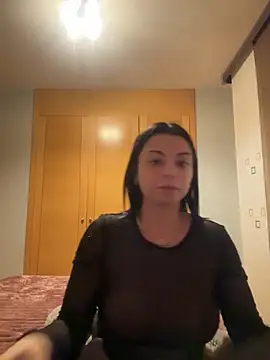 Snapshot of NoeliaGarcia17 chatting on 23, 11, 2025 NoeliaGarcia17 online show from 23, 11, 2025