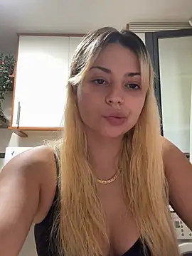 NoeliaGarcia17 online show from 22, 7, 2026