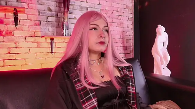 kitty malach online show from 15, 2, 2026