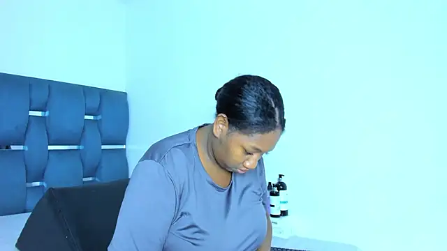 yourwife anna online show from 10, 10, 2025