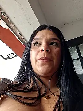 Eiimy pretty online show from 23, 9, 2025