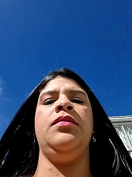 Eiimy pretty online show from 25, 9, 2025