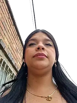 Eiimy pretty online show from 22, 10, 2025