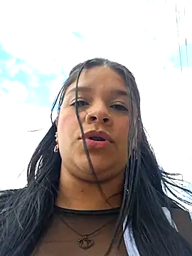 Eiimy pretty online show from 3, 10, 2025