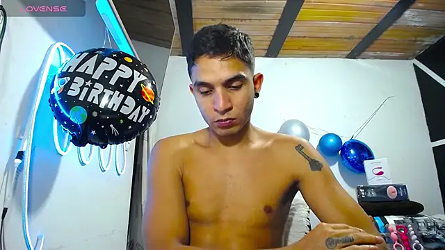 Angel latinboy online show from 18, 3, 2025