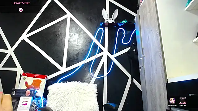 Angel latinboy online show from 25, 2, 2025