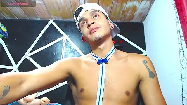 Angel latinboy online show from 2, 10, 2025