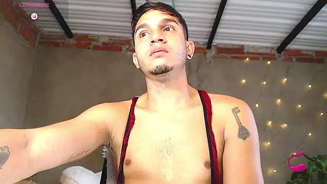 Angel latinboy online show from 9, 6, 2026