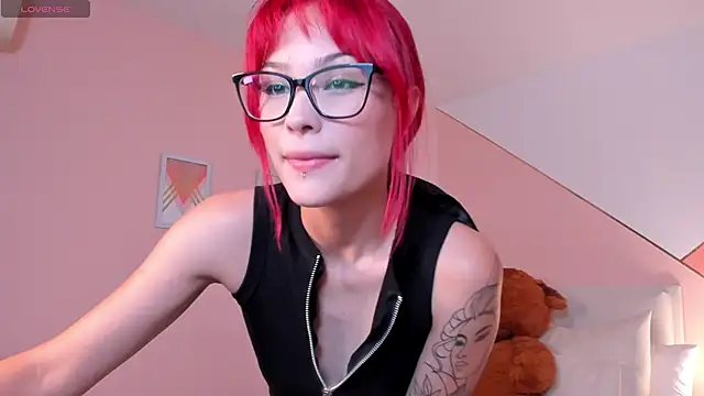 mae lyra online show from 6, 1, 2026