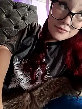 mae lyra online show from 2, 3, 2026