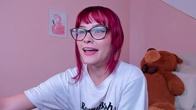 mae lyra online show from 30, 10, 2025