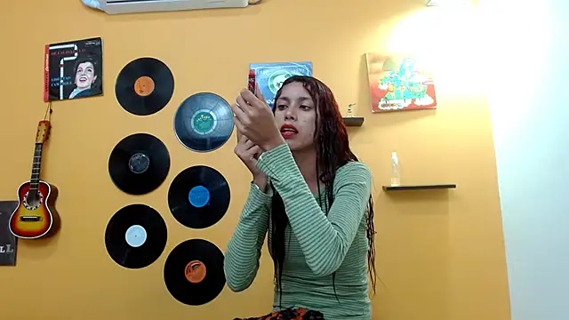 skinnyverus18 online show from 28, 9, 2025