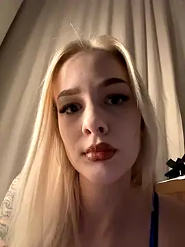 DaryaDoll online show from 18, 11, 2025