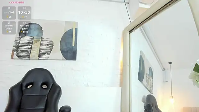 Sarah GothicGirl online show from 10, 1, 2026