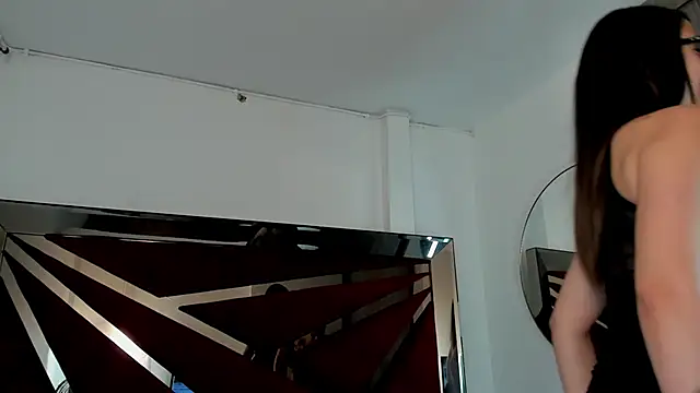 SaraWagner  online show from 22, 2, 2026