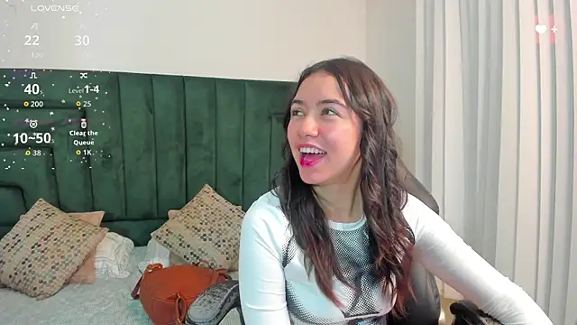 SaraWagner  online show from 23, 5, 2026