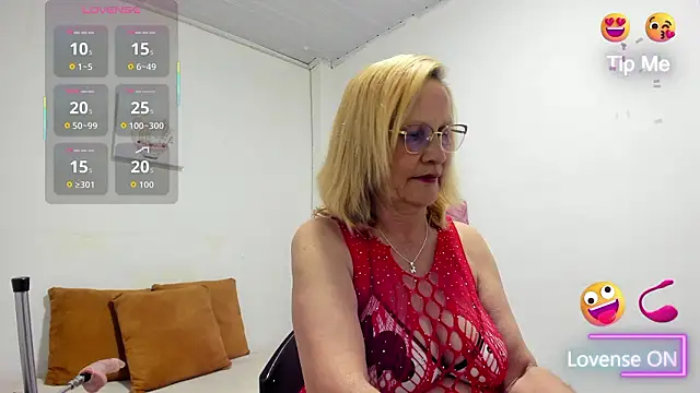 Snapshot of esmeraldaladys chatting on 19, 2, 2026 esmeraldaladys online show from 19, 2, 2026