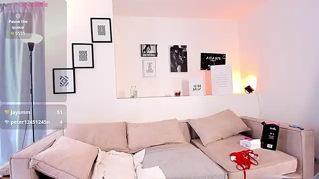 Miacorner  online show from 28, 9, 2025