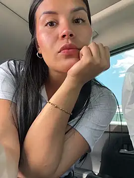 MacaW09 online show from 20, 2, 2026