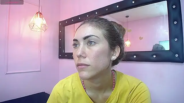 danna7cute online show from 14, 4, 2026