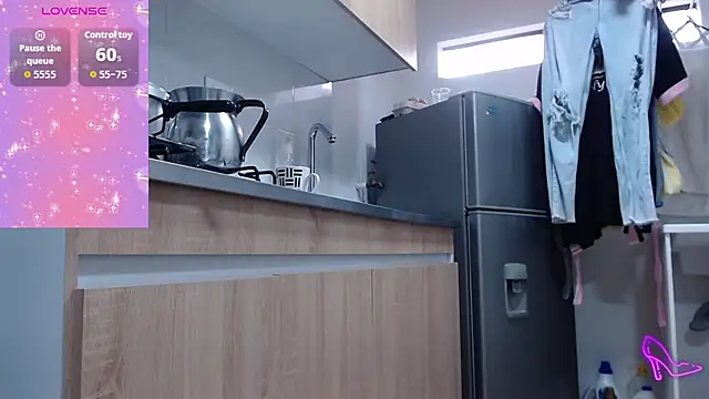 AllysonStonne online show from 3, 12, 2025