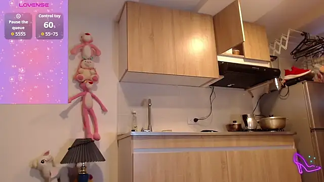 Snapshot of AllysonStonne chatting on 16, 1, 2026 AllysonStonne online show from 16, 1, 2026