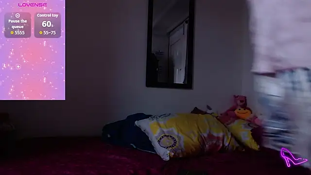 AllysonStonne online show from 12, 11, 2025