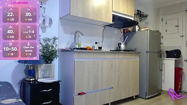 Snapshot of AllysonStonne chatting on 23, 2, 2026 AllysonStonne online show from 23, 2, 2026