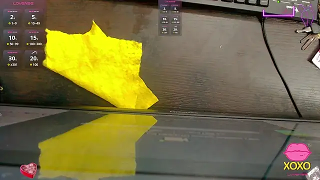 abigail 21  online show from 10, 9, 2025