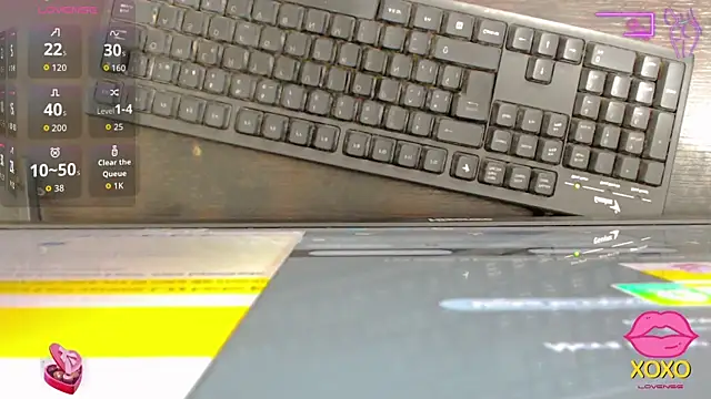 abigail 21  online show from 15, 9, 2025