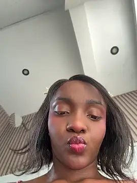 Keirahartz online show from 16, 5, 2026