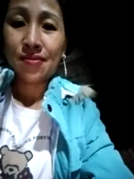 cute love00 online show from 4, 11, 2025