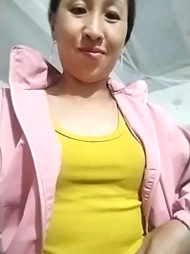 cute love00 online show from 8, 11, 2025