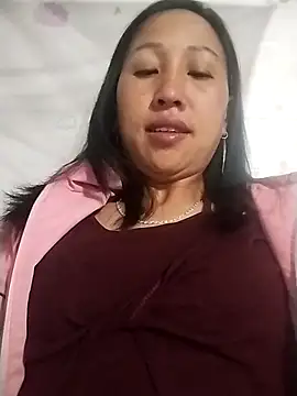 cute love00 online show from 19, 12, 2025