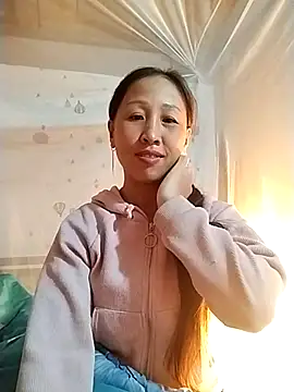 cute love00 online show from 19, 11, 2025