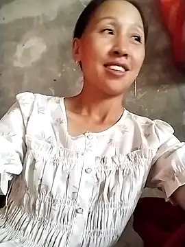 cute love00 online show from 23, 9, 2025