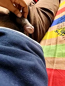 Sexyhotboy7inch online show from 18, 2, 2026