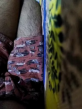 Sexyhotboy7inch online show from 7, 11, 2025