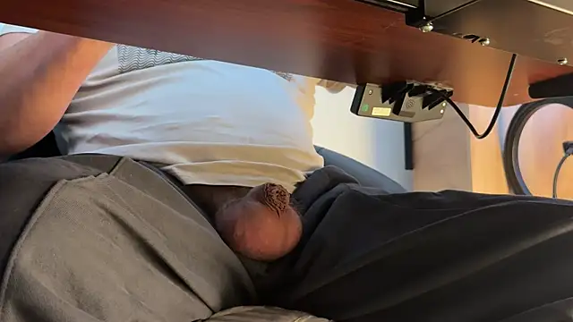 hornysmallcockgermany online show from 4, 3, 2026