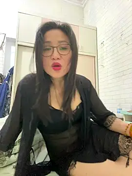 Vitamin sexy online show from 9, 10, 2025