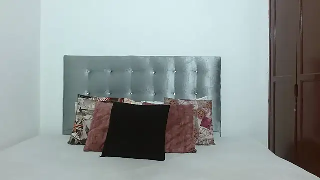 DaiishaWolf online show from 12, 9, 2025