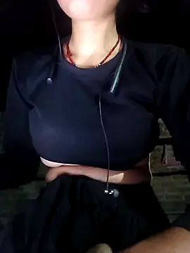 SpicyRoshni online show from 15, 4, 2026