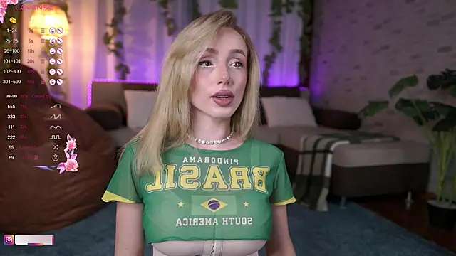 BabyyyLunaX online show from 20, 6, 2026