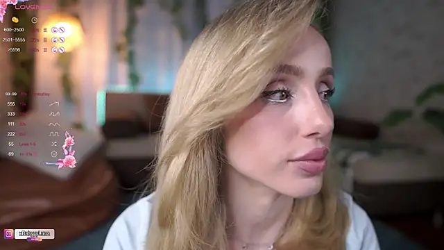 Snapshot of BabyyyLunaX chatting on 11, 6, 2026 BabyyyLunaX online show from 11, 6, 2026
